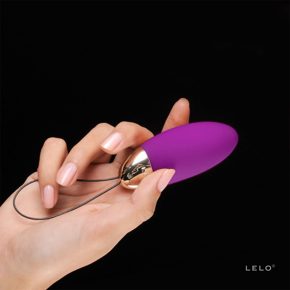 Lelo Lyla 2 Deep Rose Vibrating Bullet 4